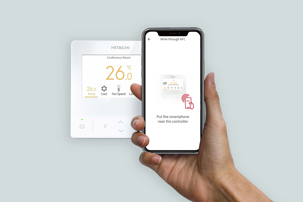 airCloud Go – Wärmepumpe per Smartphone steuern Smartphone mit airCloud Go App – NFC-Steuerung der Hitachi Wärmepumpe